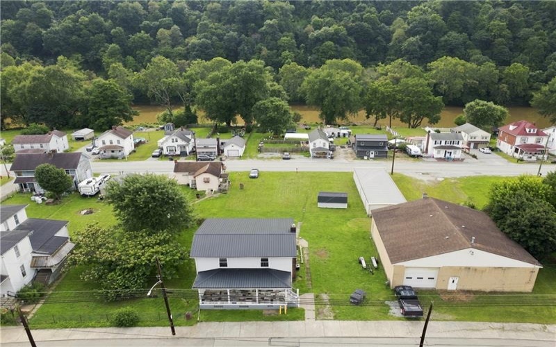 434 2nd, Sutersville, 15083, 4 Bedroom Bedrooms, 9 Room Rooms,2 BathroomBathrooms,Residential,For Sale,2nd,1769553