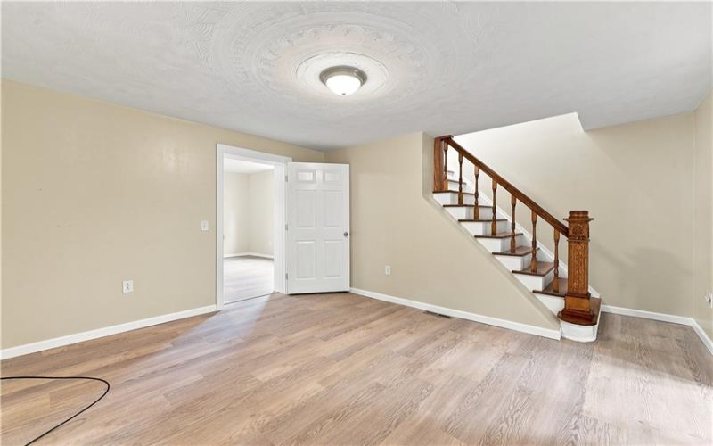 434 2nd, Sutersville, 15083, 4 Bedroom Bedrooms, 9 Room Rooms,2 BathroomBathrooms,Residential,For Sale,2nd,1769553