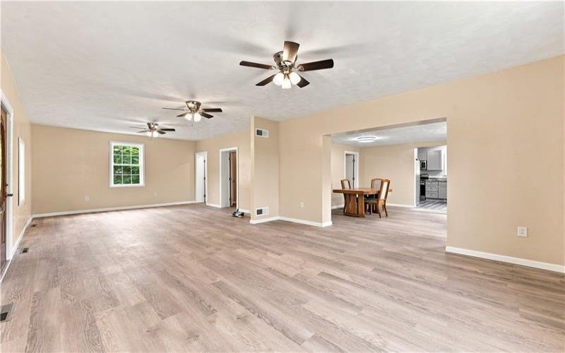 434 2nd, Sutersville, 15083, 4 Bedroom Bedrooms, 9 Room Rooms,2 BathroomBathrooms,Residential,For Sale,2nd,1769553