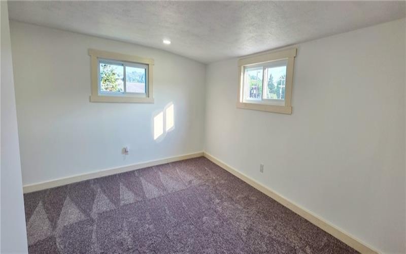 1628 Smith Twp State Road, Burgettstown, 15021, 4 Bedrooms Bedrooms, 8 Rooms Rooms,2 BathroomsBathrooms,Residential,For Sale,Smith Twp State Road,1769980