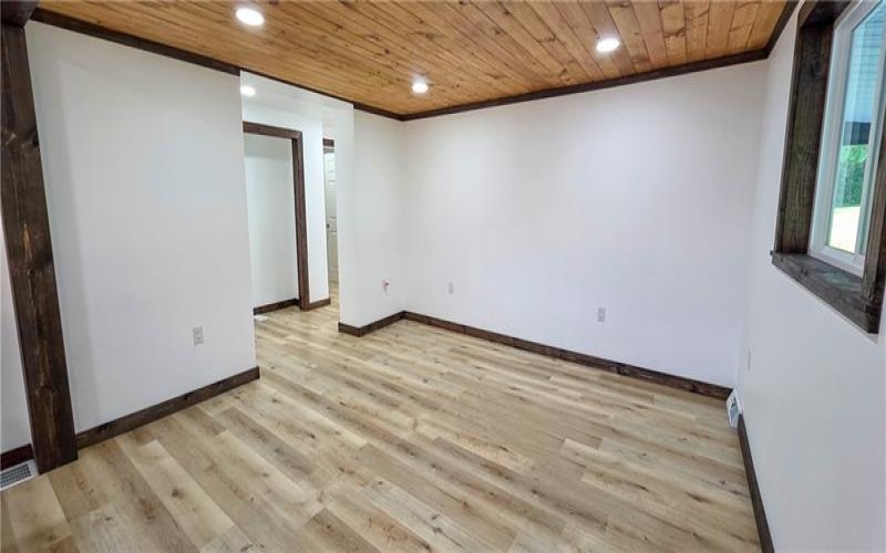 1628 Smith Twp State Road, Burgettstown, 15021, 4 Bedrooms Bedrooms, 8 Rooms Rooms,2 BathroomsBathrooms,Residential,For Sale,Smith Twp State Road,1769980