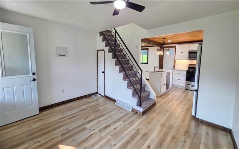 1628 Smith Twp State Road, Burgettstown, 15021, 4 Bedrooms Bedrooms, 8 Rooms Rooms,2 BathroomsBathrooms,Residential,For Sale,Smith Twp State Road,1769980