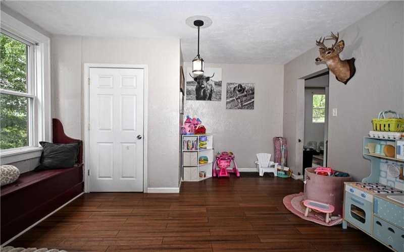 1718 4th St, Monongahela, 15063, 3 Bedrooms Bedrooms, 10 Rooms Rooms,1.1 BathroomsBathrooms,Residential,For Sale,4th St,1769985