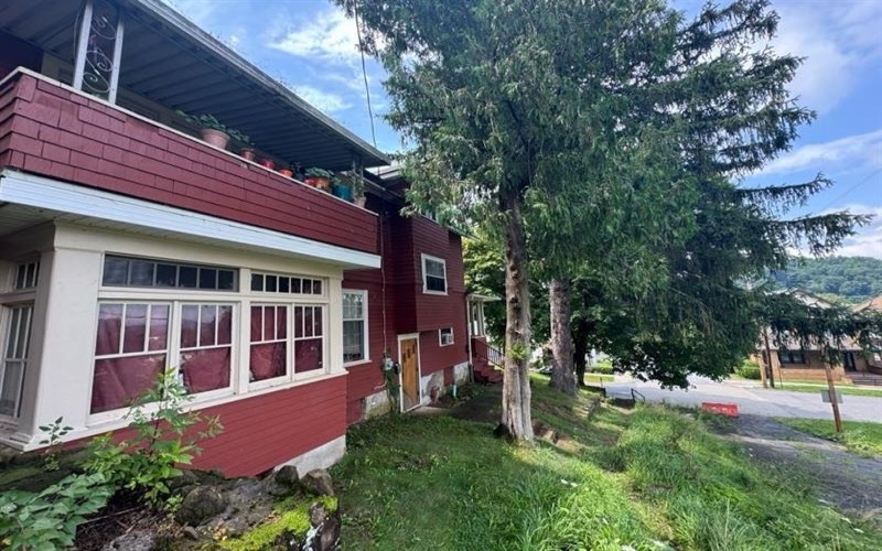 800 Coleman Avenue, Johnstown, 15902, ,Multi-unit,For Sale,Coleman Avenue,1769998