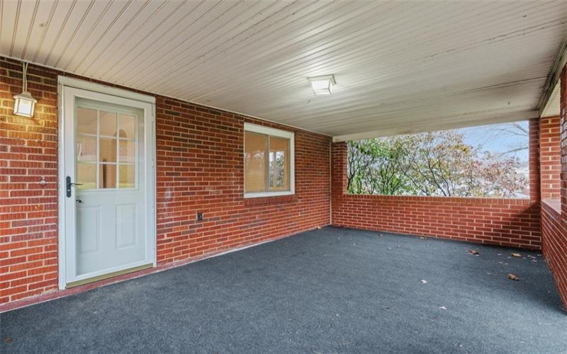 116 Warren Dr, New Kensington, 15068, 3 Bedroom Bedrooms, 6 Room Rooms,1.1 BathroomBathrooms,Residential,For Sale,Warren Dr,1770000