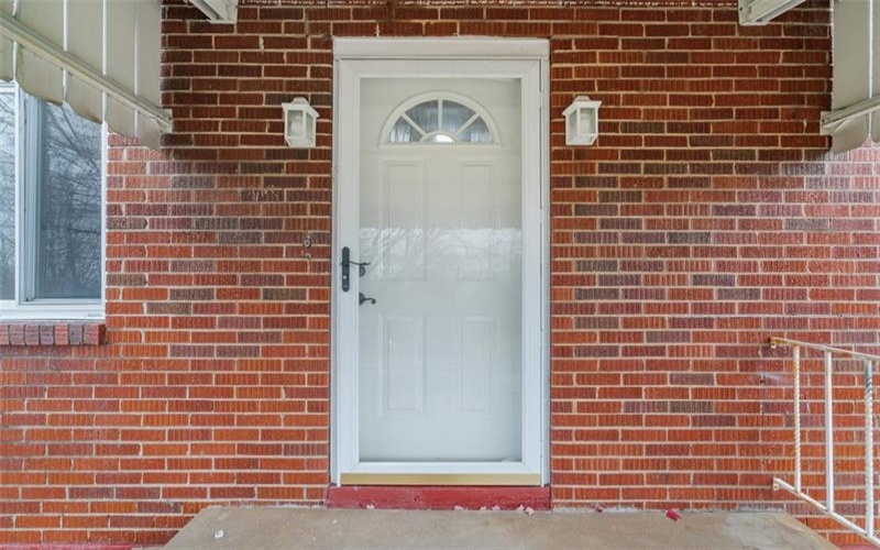 116 Warren Dr, New Kensington, 15068, 3 Bedroom Bedrooms, 6 Room Rooms,1.1 BathroomBathrooms,Residential,For Sale,Warren Dr,1770000