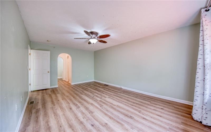 2115 Shawnee Dr, Washington, 15301, 3 Bedrooms Bedrooms, 8 Rooms Rooms,3.1 BathroomsBathrooms,Residential,For Sale,Shawnee Dr,1770006