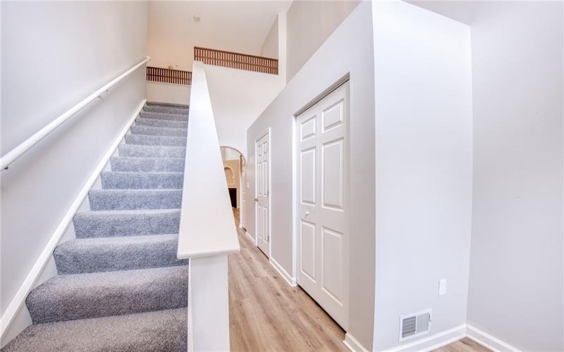 2115 Shawnee Dr, Washington, 15301, 3 Bedrooms Bedrooms, 8 Rooms Rooms,3.1 BathroomsBathrooms,Residential,For Sale,Shawnee Dr,1770006