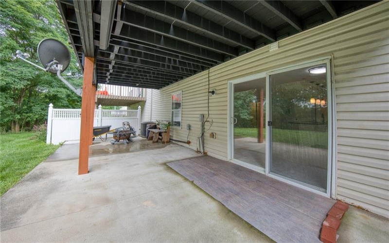 2115 Shawnee Dr, Washington, 15301, 3 Bedrooms Bedrooms, 8 Rooms Rooms,3.1 BathroomsBathrooms,Residential,For Sale,Shawnee Dr,1770006