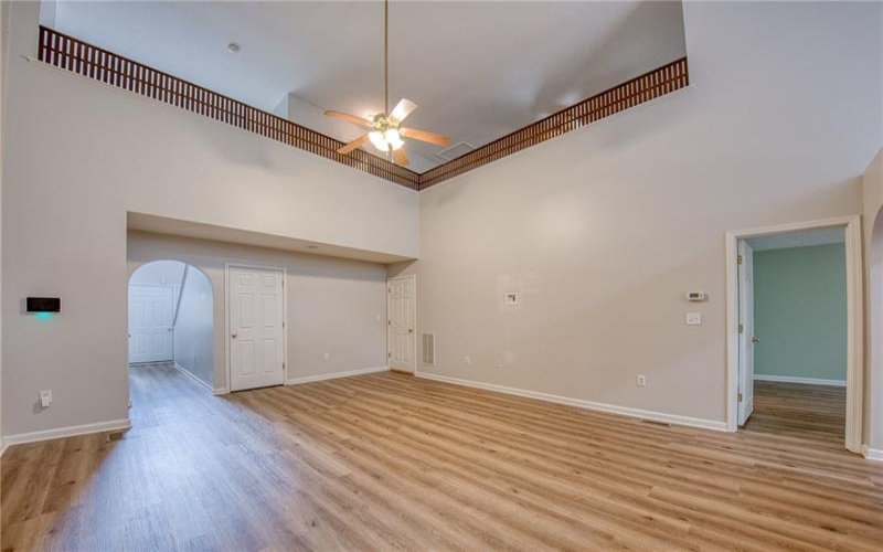 2115 Shawnee Dr, Washington, 15301, 3 Bedrooms Bedrooms, 8 Rooms Rooms,3.1 BathroomsBathrooms,Residential,For Sale,Shawnee Dr,1770006