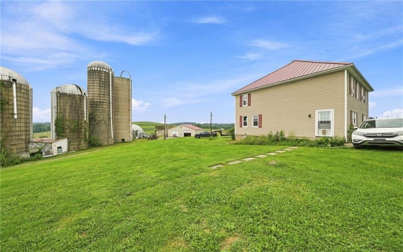 20 Mavor Ln, Avella, 15312, 4 Bedrooms Bedrooms, ,1.1 BathroomsBathrooms,Farm-acreage-lot,For Sale,new shop, 6 other building,Mavor Ln,1769991