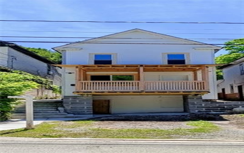 210 4TH STREET, JEANETTE, 15644, 3 Bedrooms Bedrooms, 5 Rooms Rooms,1.1 BathroomsBathrooms,Residential,For Sale,4TH STREET,1770042