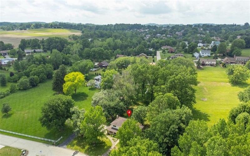 113 Heritage Hills Rd, Uniontown, 15401, 3 Bedrooms Bedrooms, 8 Rooms Rooms,3 BathroomsBathrooms,Residential,For Sale,Heritage Hills Rd,1760463