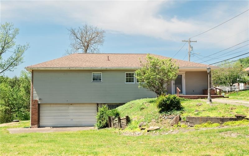 747 Frbk Herbert Rd, New Salem, 15468, 3 Bedrooms Bedrooms, 7 Rooms Rooms,2 BathroomsBathrooms,Residential,For Sale,Frbk Herbert Rd,1753573