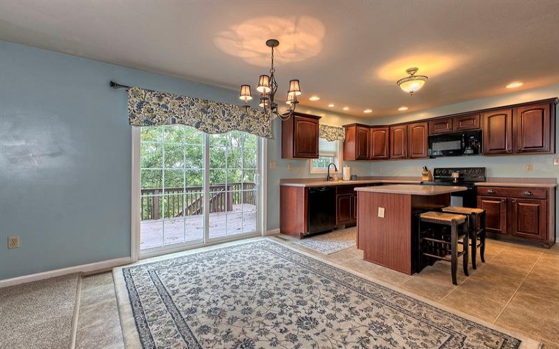 125 Ashton DRIVE, Mount Pleasant, 15666, 3 Bedroom Bedrooms, 10 Room Rooms,3.1 BathroomBathrooms,Residential,For Sale,Ashton,1770024