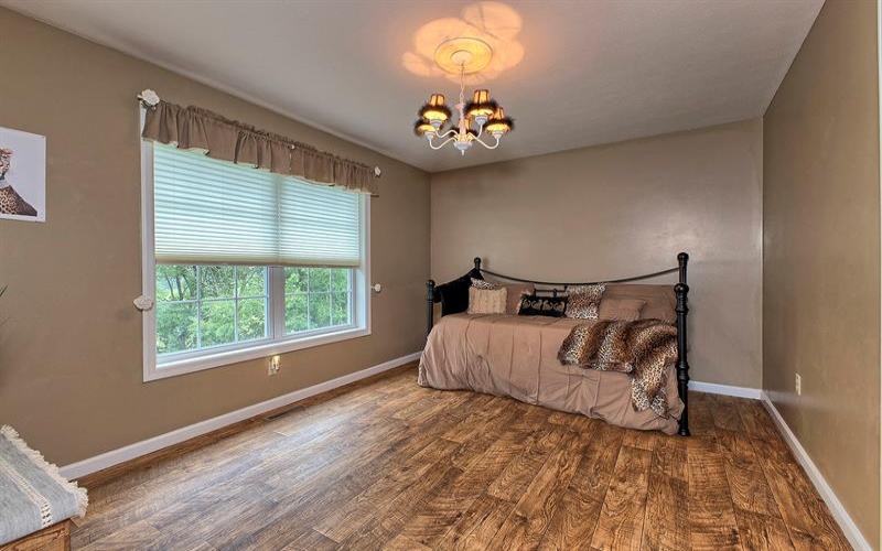 125 Ashton DRIVE, Mount Pleasant, 15666, 3 Bedroom Bedrooms, 10 Room Rooms,3.1 BathroomBathrooms,Residential,For Sale,Ashton,1770024