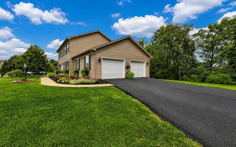 125 Ashton DRIVE, Mount Pleasant, 15666, 3 Bedroom Bedrooms, 10 Room Rooms,3.1 BathroomBathrooms,Residential,For Sale,Ashton,1770024