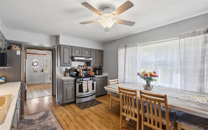 223 Wilson, Charleroi, 15022, 5 Bedrooms Bedrooms, 11 Rooms Rooms,3 BathroomsBathrooms,Residential,For Sale,Wilson,1770110