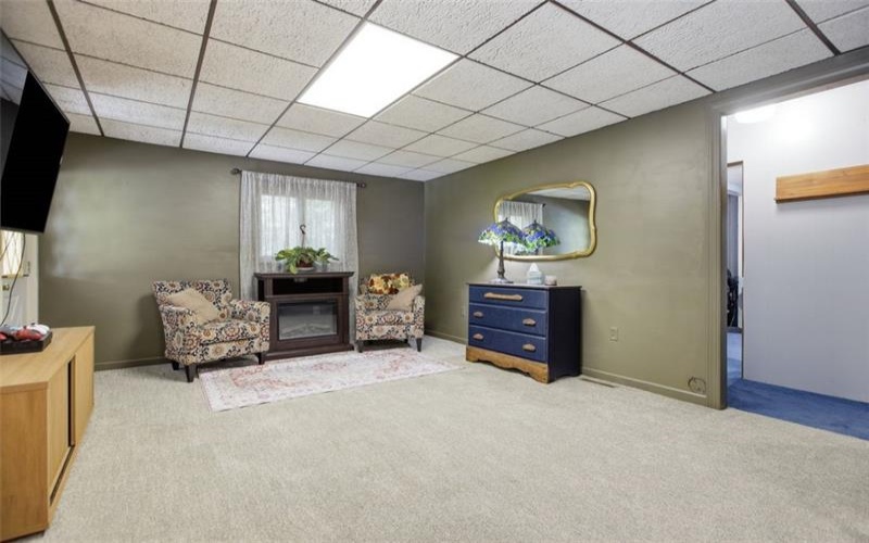 223 Wilson, Charleroi, 15022, 5 Bedrooms Bedrooms, 11 Rooms Rooms,3 BathroomsBathrooms,Residential,For Sale,Wilson,1770110
