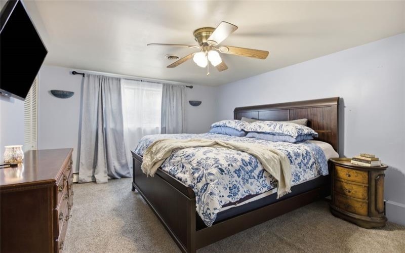 223 Wilson, Charleroi, 15022, 5 Bedrooms Bedrooms, 11 Rooms Rooms,3 BathroomsBathrooms,Residential,For Sale,Wilson,1770110