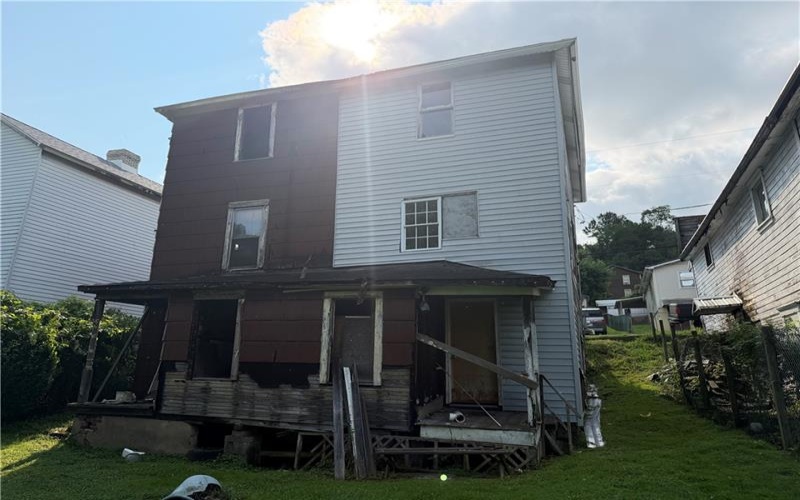 7 Ridge St, Brownsville, 15417, 4 Bedrooms Bedrooms, ,2 BathroomsBathrooms,Residential,For Sale,Ridge St,1770132