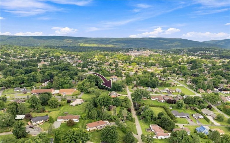 500 Penn Avenue, Johnstown, 15905, 4 Bedrooms Bedrooms, ,2.2 BathroomsBathrooms,Residential,For Sale,Penn Avenue,1770137