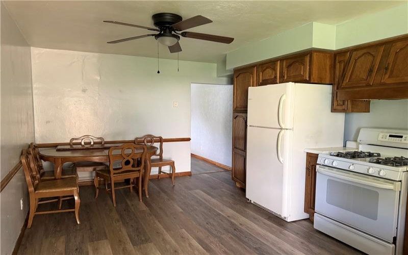 111 Adams St, Monongahela, 15063, 2 Bedrooms Bedrooms, ,1 BathroomBathrooms,Residential,For Sale,Adams St,1770152