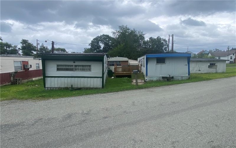 528 Vincent St, Ligonier, 15658, ,Commercial-industrial-business,For Sale,Vincent St,1770200