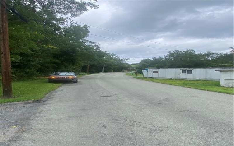 528 Vincent St, Ligonier, 15658, ,Commercial-industrial-business,For Sale,Vincent St,1770200
