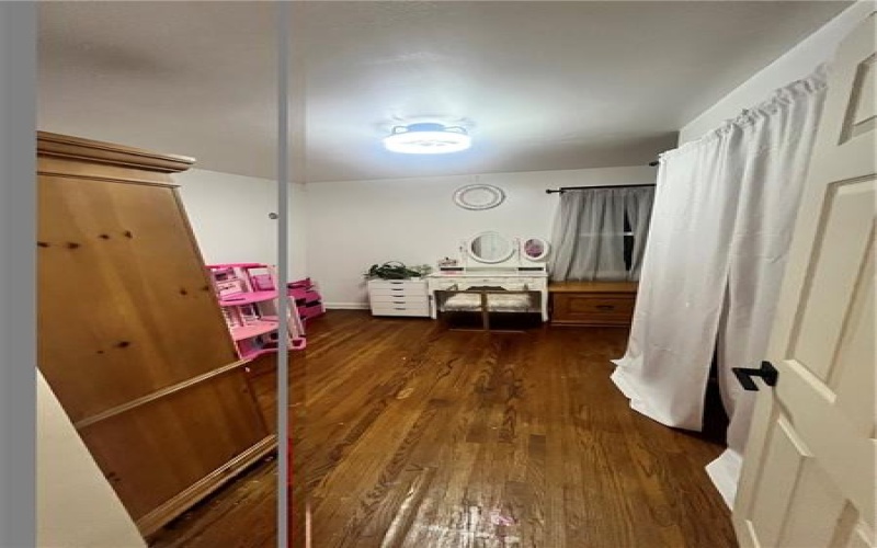 1309 Main St, Burgettstown, 15021, 4 Bedroom Bedrooms, ,1.1 BathroomBathrooms,Residential,For Sale,Main St,1770207