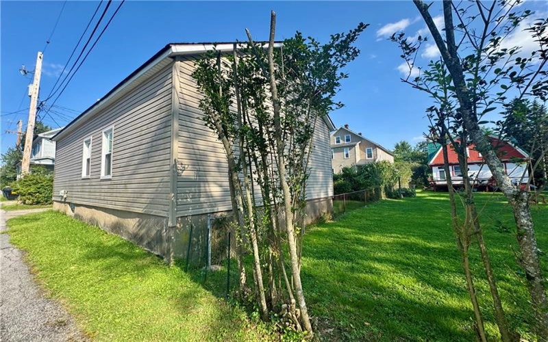 212-214; 214R Clarion Street, Johnstown, 15905, ,Multi-unit,For Sale,Clarion Street,1770103