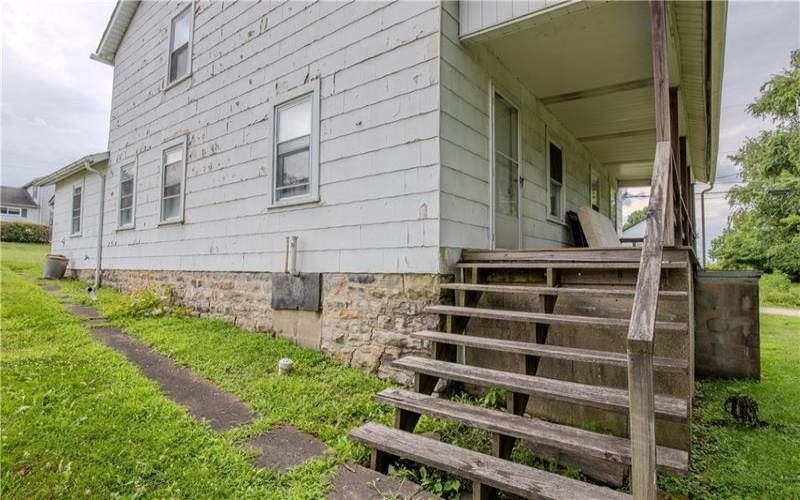 50 1st Ave, Crucible, 15357, 4 Bedrooms Bedrooms, ,2 BathroomsBathrooms,Residential,For Sale,1st Ave,1765044