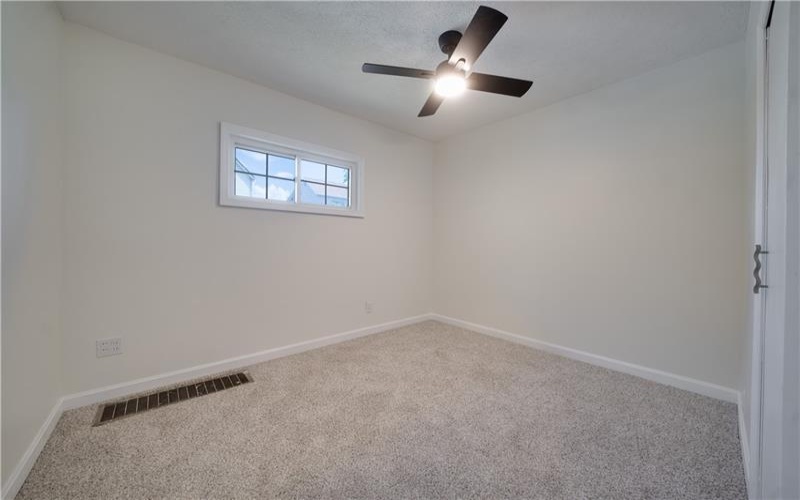 490 Glenn St, Washington, 15301, 2 Bedrooms Bedrooms, ,1 BathroomBathrooms,Residential,For Sale,Glenn St,1765125