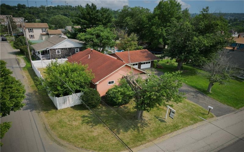 490 Glenn St, Washington, 15301, 2 Bedrooms Bedrooms, ,1 BathroomBathrooms,Residential,For Sale,Glenn St,1765125