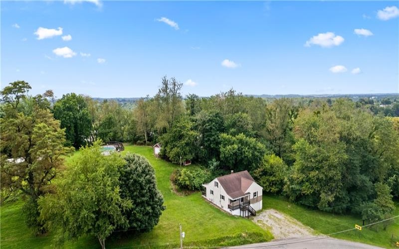 29 Devil's Den Road, Burgettstown, 15021, 3 Bedrooms Bedrooms, ,2.1 BathroomsBathrooms,Residential,For Sale,Devil's Den Road,1770089