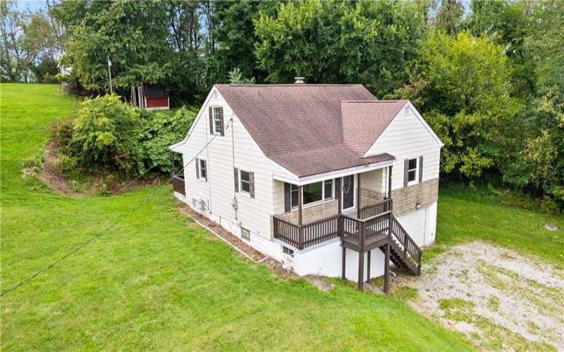 29 Devil's Den Road, Burgettstown, 15021, 3 Bedrooms Bedrooms, ,2.1 BathroomsBathrooms,Residential,For Sale,Devil's Den Road,1770089