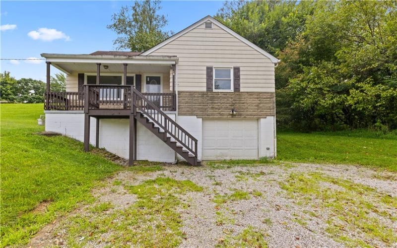 29 Devil's Den Road, Burgettstown, 15021, 3 Bedrooms Bedrooms, ,2.1 BathroomsBathrooms,Residential,For Sale,Devil's Den Road,1770089