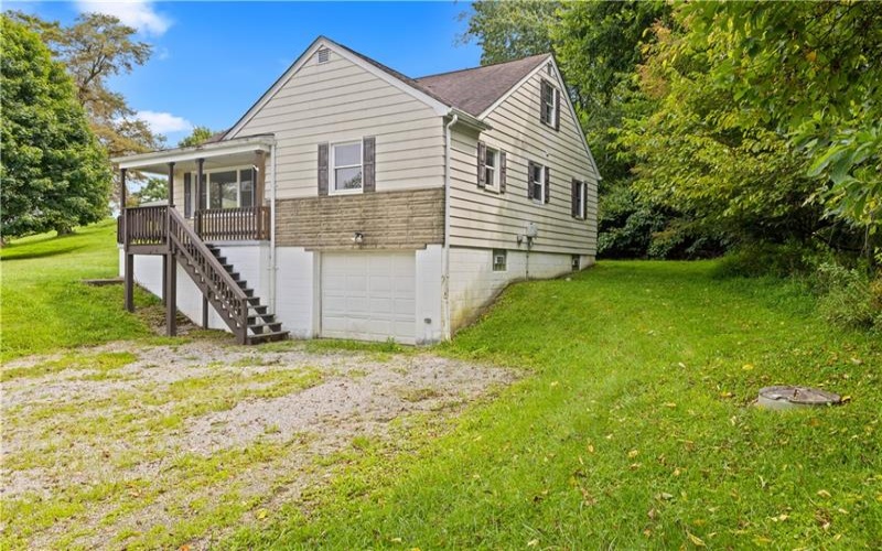 29 Devil's Den Road, Burgettstown, 15021, 3 Bedrooms Bedrooms, ,2.1 BathroomsBathrooms,Residential,For Sale,Devil's Den Road,1770089
