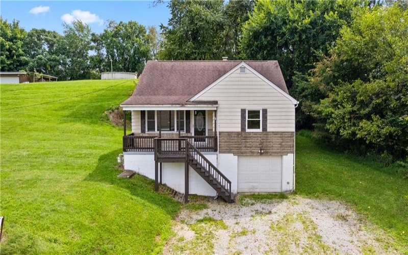29 Devil's Den Road, Burgettstown, 15021, 3 Bedrooms Bedrooms, ,2.1 BathroomsBathrooms,Residential,For Sale,Devil's Den Road,1770089
