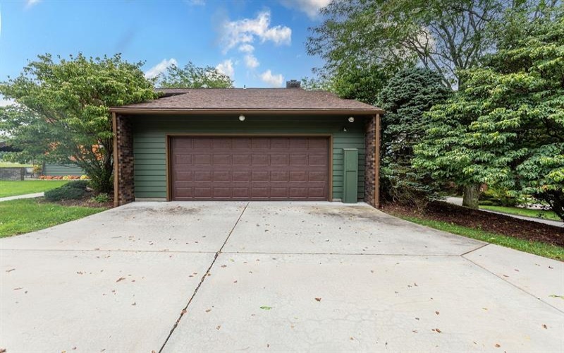 150 Brandywine Road, Uniontown, 15401, 3 Bedrooms Bedrooms, ,3.1 BathroomsBathrooms,Residential,For Sale,Brandywine Road,1770162