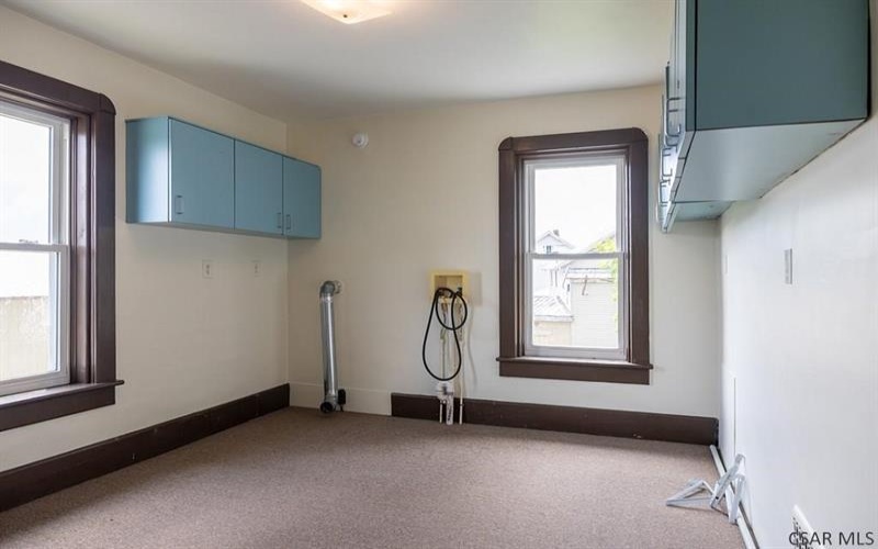 342 Main St, Somerset, 15501, 3 Bedrooms Bedrooms, ,2 BathroomsBathrooms,Residential,For Sale,Main St,1770202