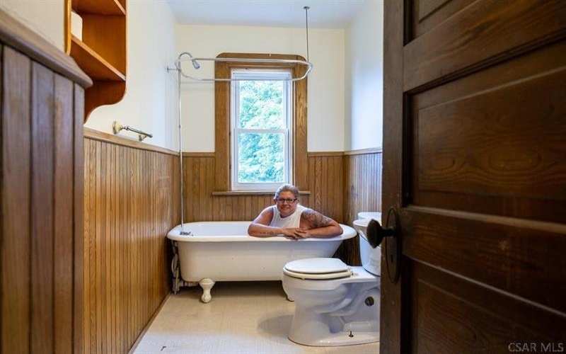 342 Main St, Somerset, 15501, 3 Bedrooms Bedrooms, ,2 BathroomsBathrooms,Residential,For Sale,Main St,1770202