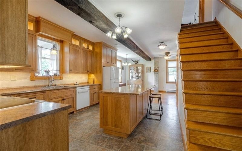 440 Owl Hollow Road, Ligonier, 15658, 4 Bedroom Bedrooms, 13 Room Rooms,4 BathroomBathrooms,Residential,For Sale,Owl Hollow Road,1770213