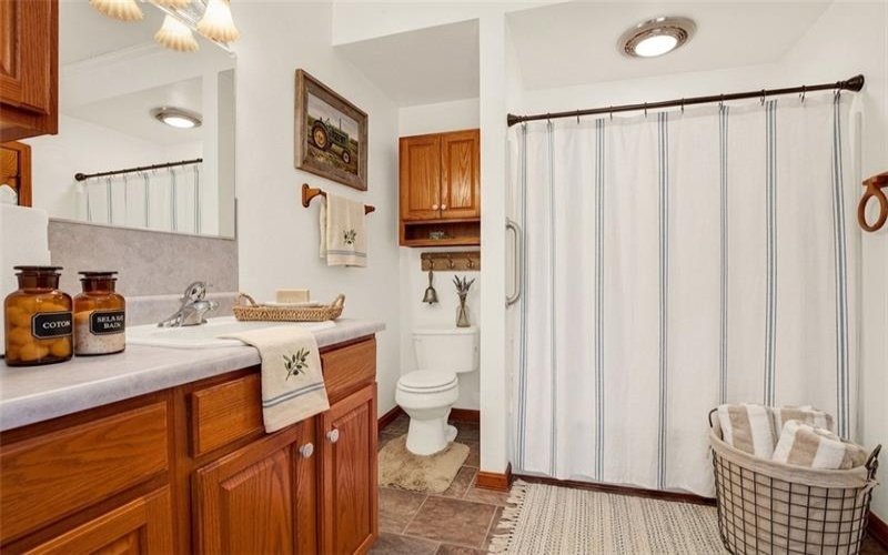 440 Owl Hollow Road, Ligonier, 15658, 4 Bedroom Bedrooms, 13 Room Rooms,4 BathroomBathrooms,Residential,For Sale,Owl Hollow Road,1770213
