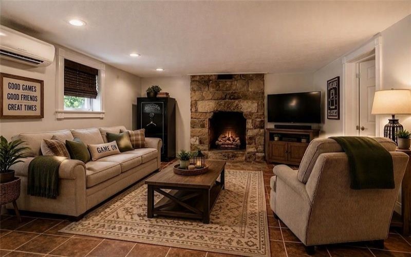 440 Owl Hollow Road, Ligonier, 15658, 4 Bedroom Bedrooms, 13 Room Rooms,4 BathroomBathrooms,Residential,For Sale,Owl Hollow Road,1770213