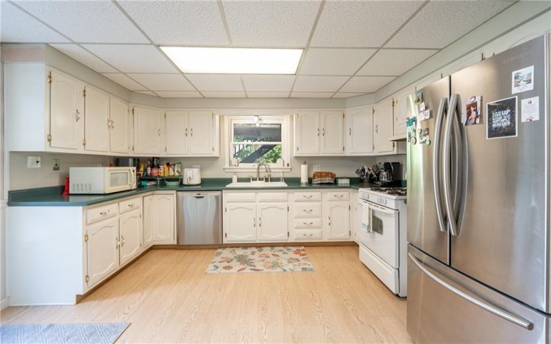 226 Antique Ln, Latrobe, 15650, 4 Bedrooms Bedrooms, ,2.1 BathroomsBathrooms,Residential,For Sale,Antique Ln,1770229