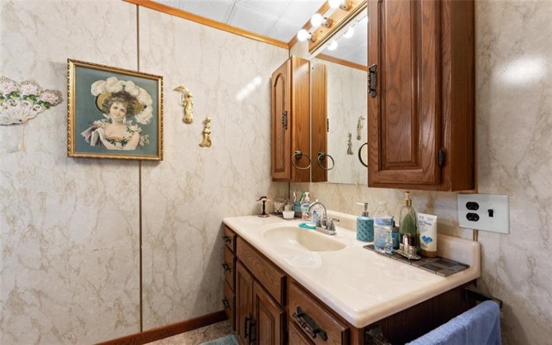 210 Brown Street, Brownsville, 15417, 2 Bedrooms Bedrooms, 7 Rooms Rooms,1.1 BathroomsBathrooms,Residential,For Sale,Brown Street,1770279