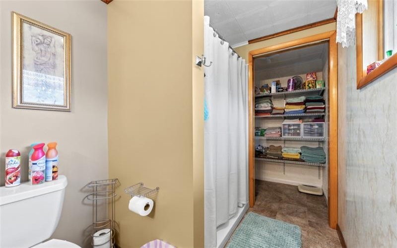 210 Brown Street, Brownsville, 15417, 2 Bedrooms Bedrooms, 7 Rooms Rooms,1.1 BathroomsBathrooms,Residential,For Sale,Brown Street,1770279
