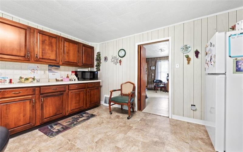 210 Brown Street, Brownsville, 15417, 2 Bedrooms Bedrooms, 7 Rooms Rooms,1.1 BathroomsBathrooms,Residential,For Sale,Brown Street,1770279