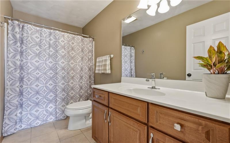721 Stonebridge Drive, North Huntingdon, 15642, 4 Bedroom Bedrooms, 12 Room Rooms,2.1 BathroomBathrooms,Residential,For Sale,Stonebridge Drive,1770293